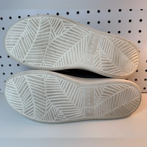 REEF Women's Neptune Elyse Slip On Shoe, Lightweight, Soft & Breathable 8.5M - Picture 13 of 16